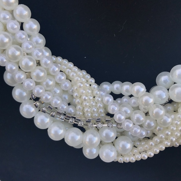 🆕 Gorgeous Braided Pearl & Rhinestone Necklace - Picture 3 of 3